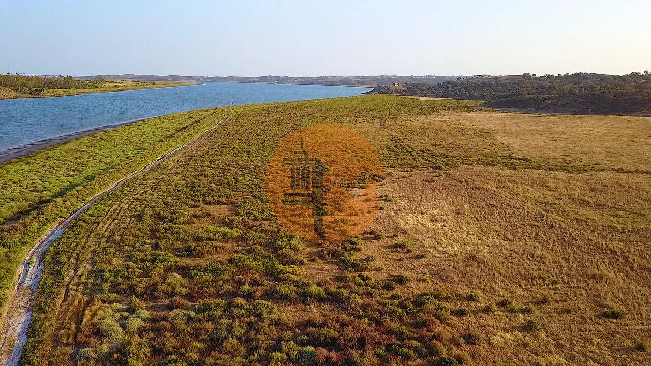 Terreno para Venda em Azinhal Foto 10
