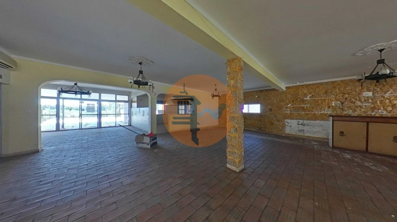 Prédio para Venda em Castro Marim Foto 54