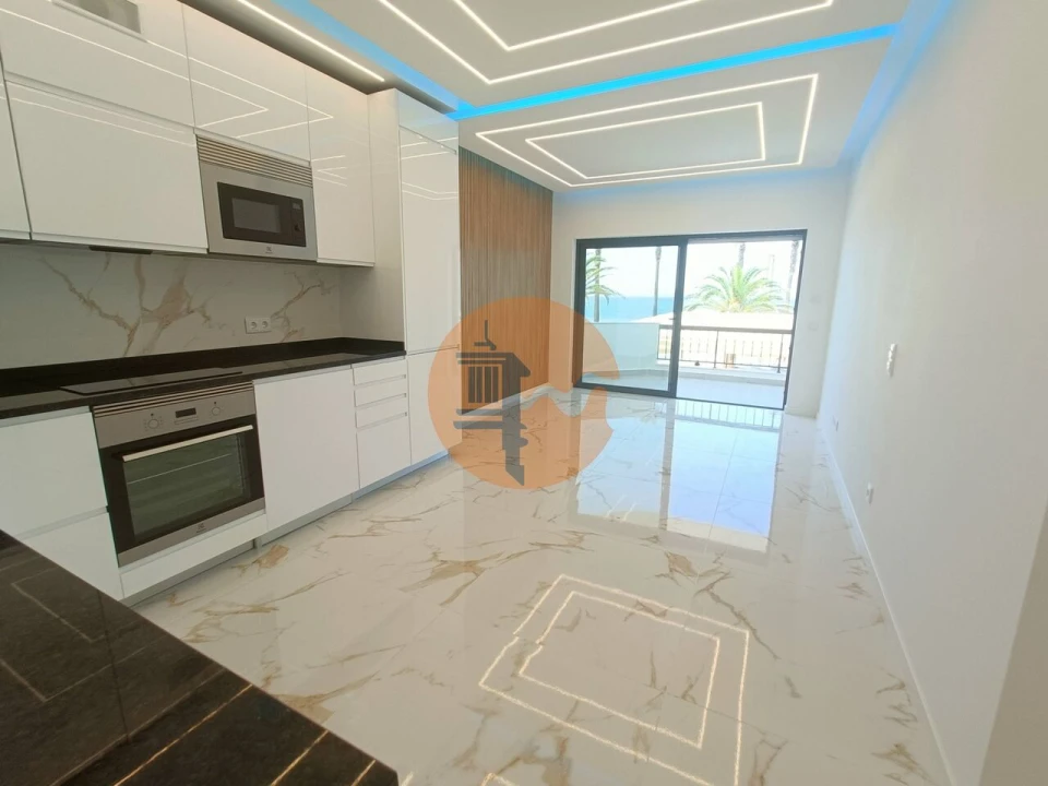 Apartamento T3 para Venda em Quarteira Foto 14