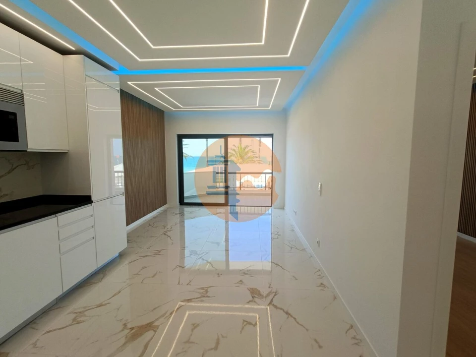 Apartamento T3 para Venda em Quarteira Foto 15