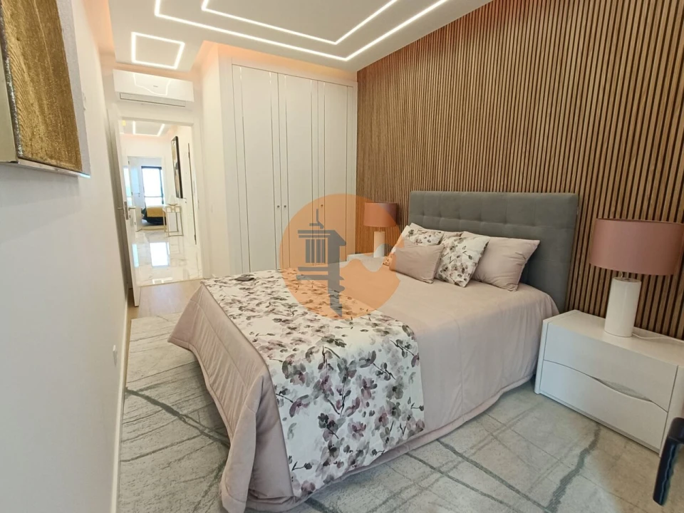 Apartamento T3 para Venda em Quarteira Foto 18