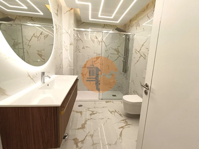 Apartamento T3 para Venda em Quarteira Foto 15