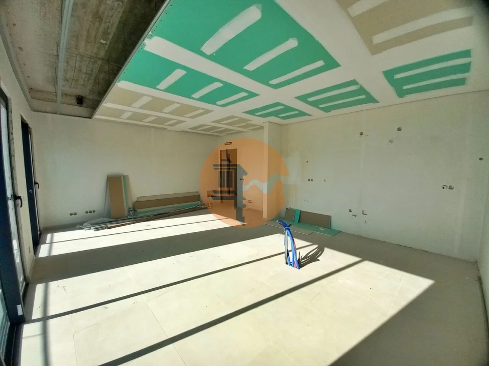 Apartamento T2 para Venda em Almancil Foto 14