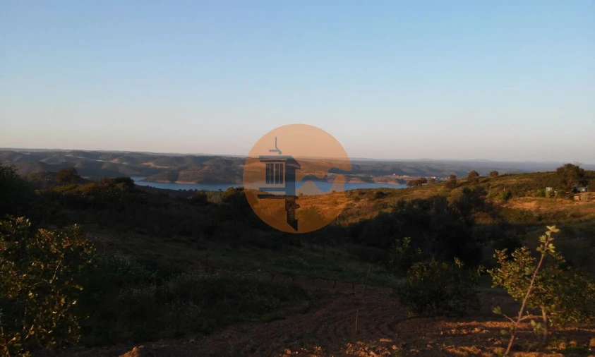 Terreno para Venda em Odeleite Foto 4