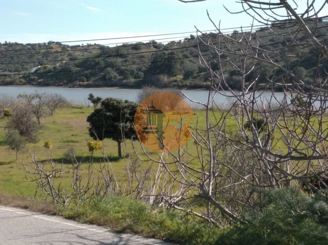 Terreno para Venda em Odeleite Foto 4