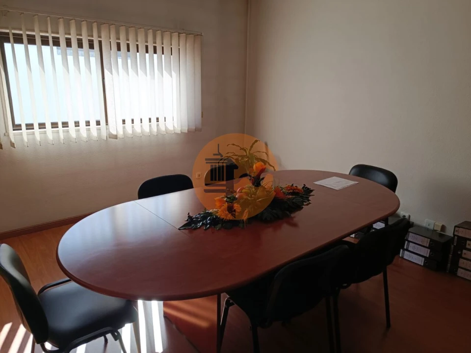 Armazém para Venda em Vila Real de Santo Antonio Foto 11