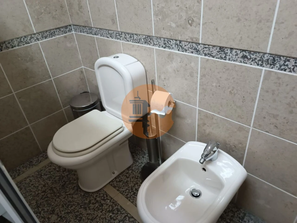 Armazém para Venda em Vila Real de Santo Antonio Foto 16