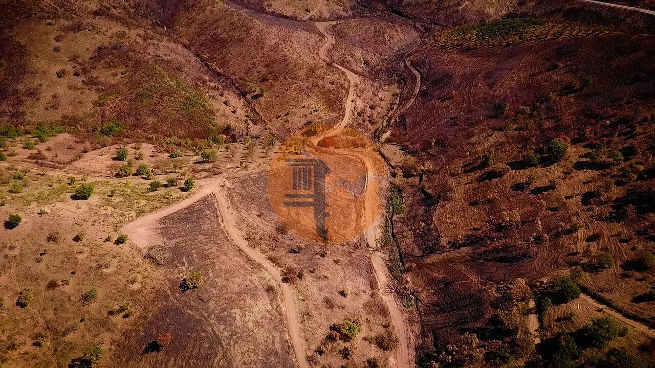 Terreno para Venda em Azinhal Foto 12