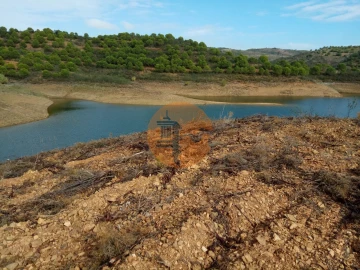 Terreno para Venda em Azinhal