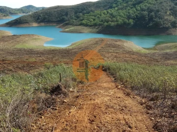 Terreno para Venda em Azinhal