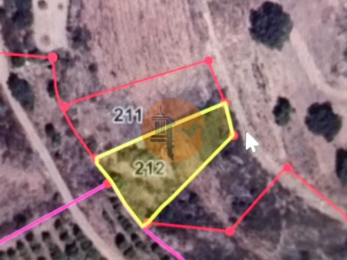 Terreno para Venda em Azinhal Foto 8
