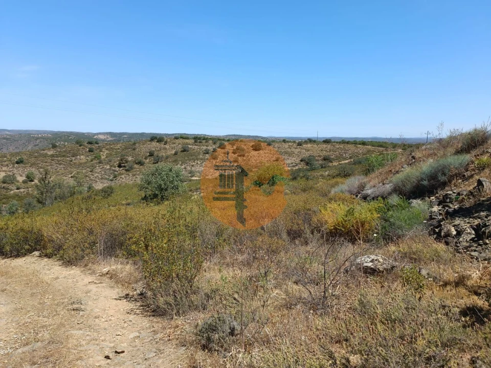 Terreno para Venda em Odeleite Foto 10