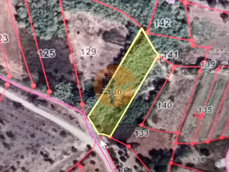 Terreno para Venda em Azinhal Foto 2
