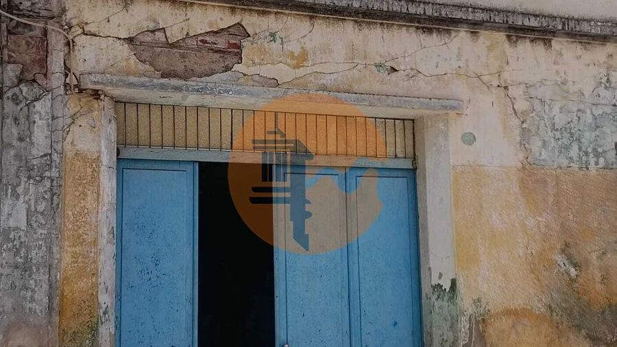 Armazém para Venda em Vila Real de Santo Antonio