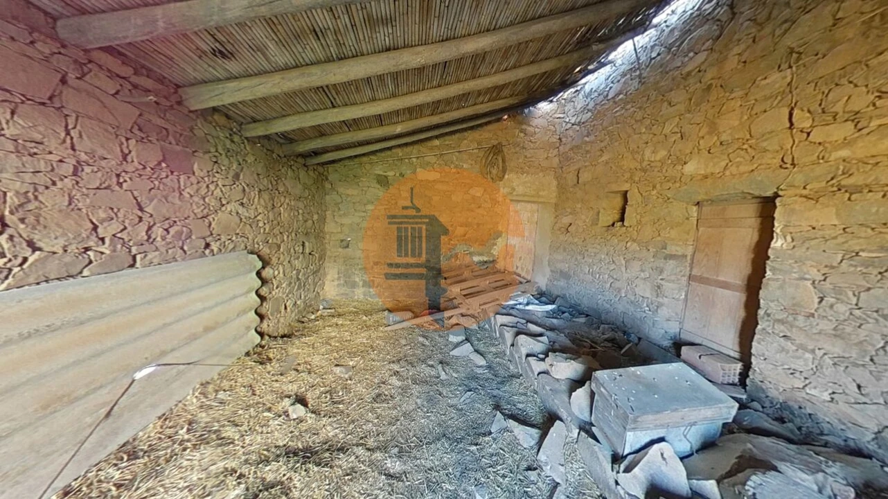 Moradia T3 para Venda em Odeleite Foto 61