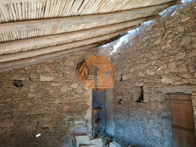 Moradia T3 para Venda em Odeleite Foto 33