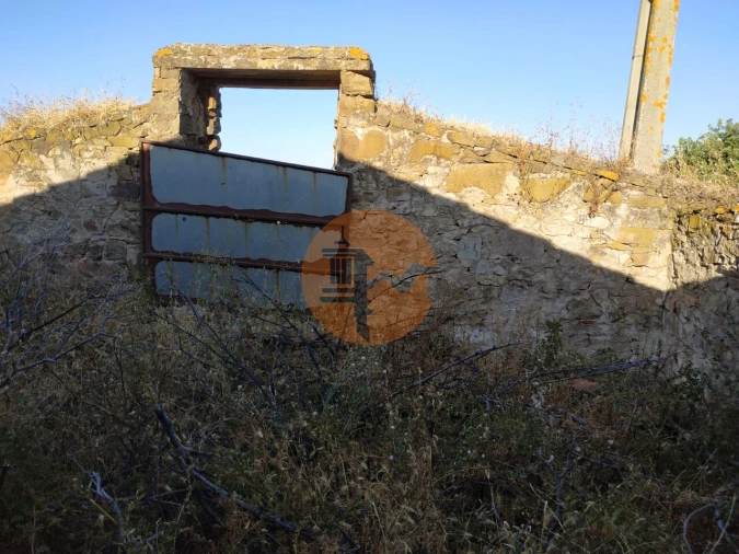 Moradia T3 para Venda em Odeleite Foto 43