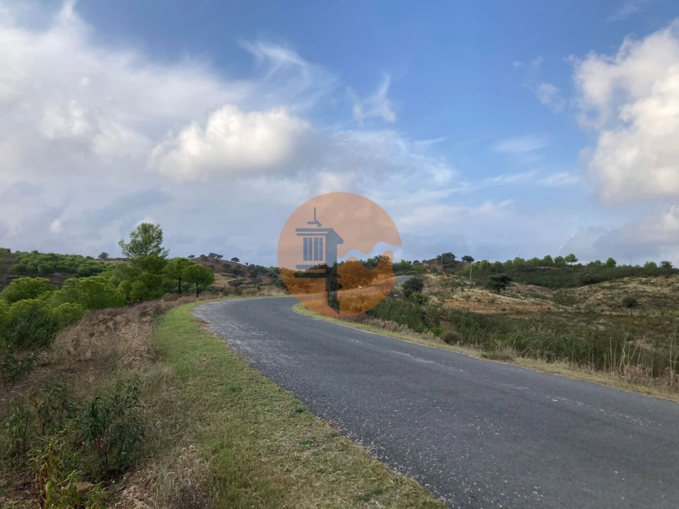 Terreno para Venda em Azinhal Foto 3