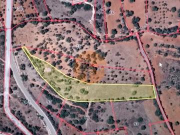 Terreno para Venda em Paderne