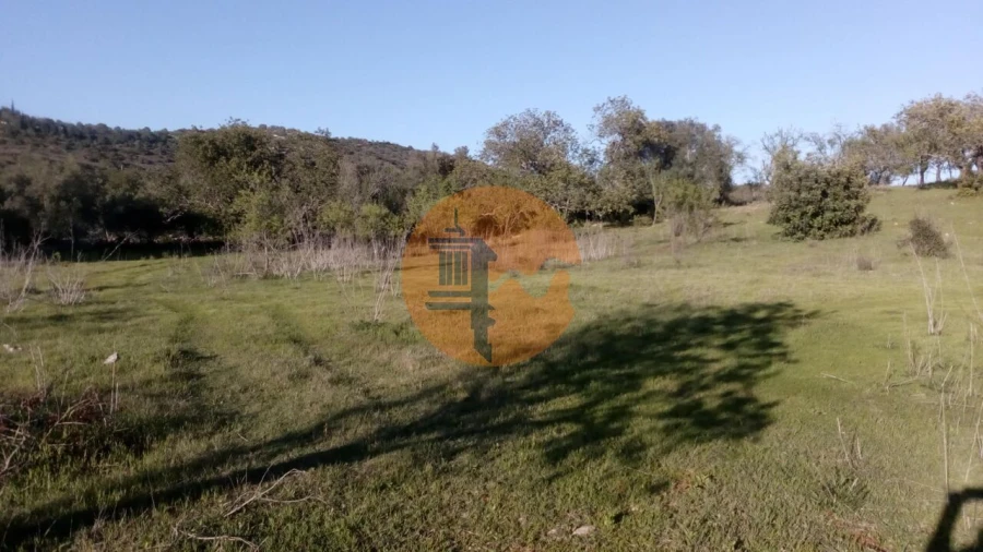 Terreno para Venda em Paderne Foto 2