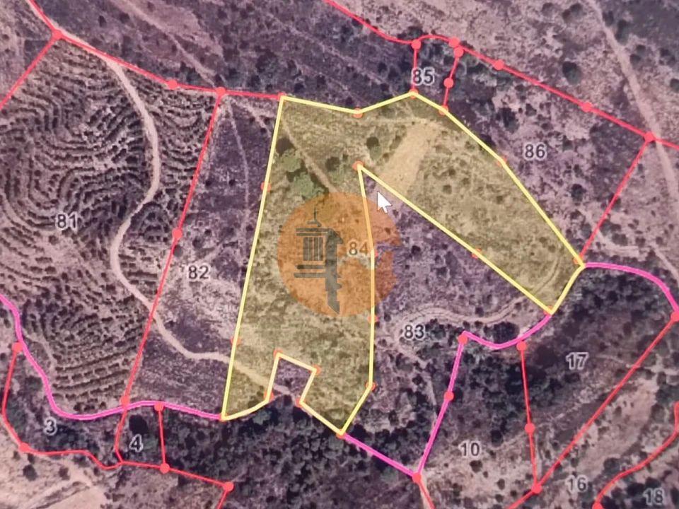 Terreno para Venda em Azinhal Foto 2