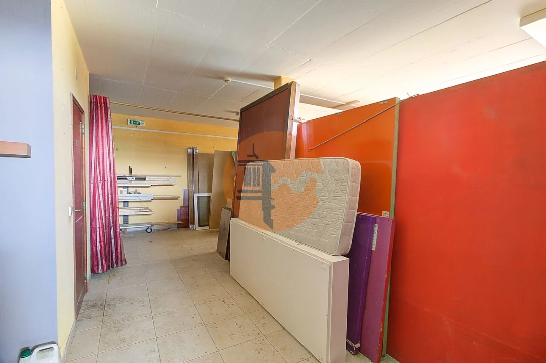 Loja para Venda em Monte Gordo Foto 9