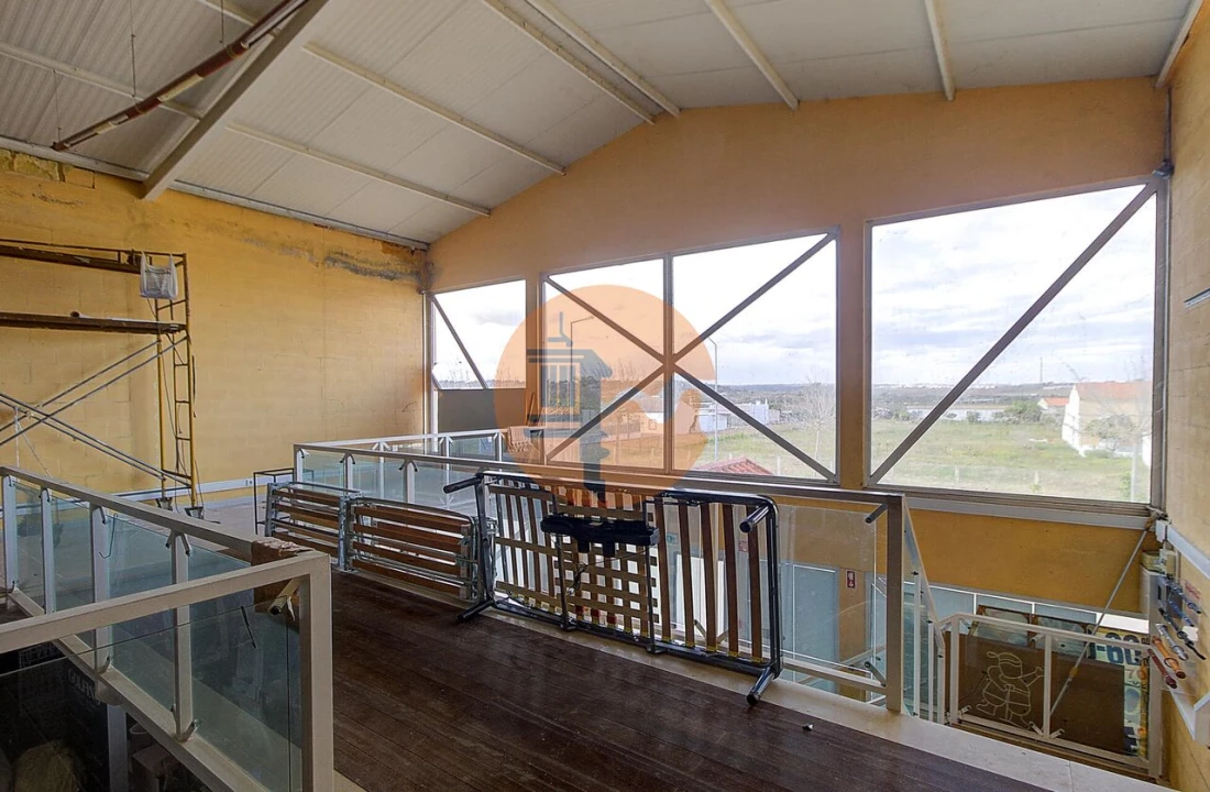 Loja para Venda em Monte Gordo Foto 11