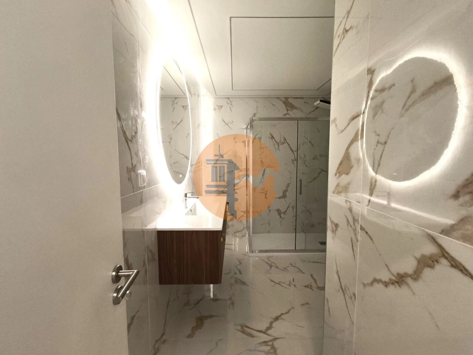 Apartamento T2 para Venda em Quarteira Foto 20