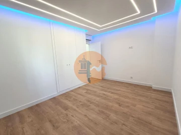 Apartamento T2 para Venda em Quarteira