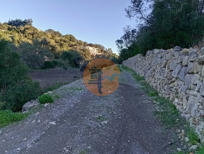 Terreno para Venda em São Brás de Alportel Foto 3