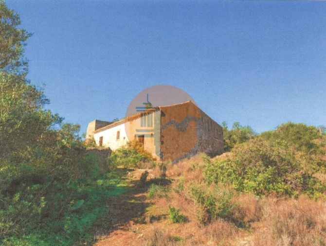Terreno para Venda em Quelfes Foto 4