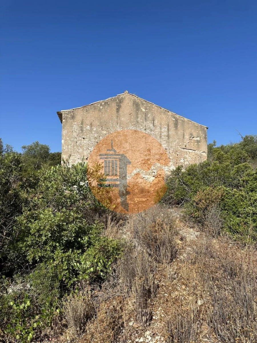 Terreno para Venda em Quelfes Foto 14