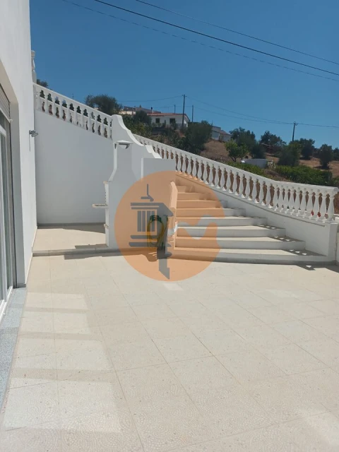 Moradia T5 para Venda em Portimão