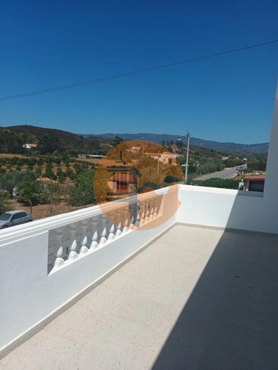 Moradia T5 para Venda em Portimão Foto 4