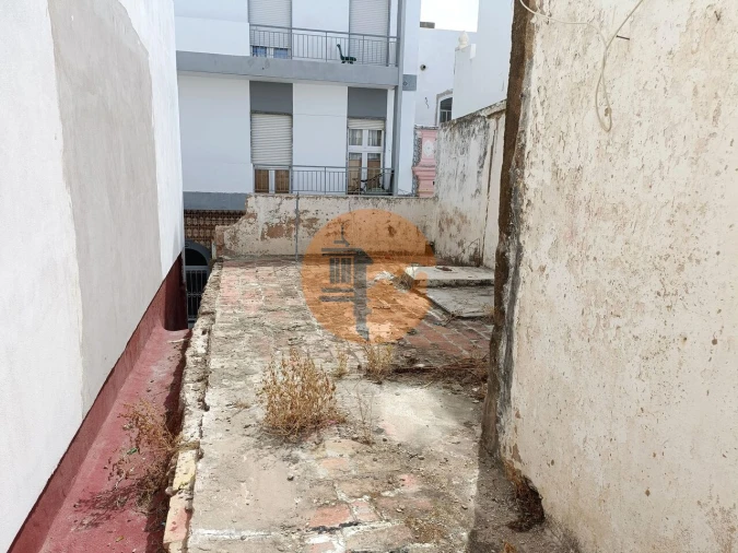 Moradia T2 para Venda em Olhão Foto 6