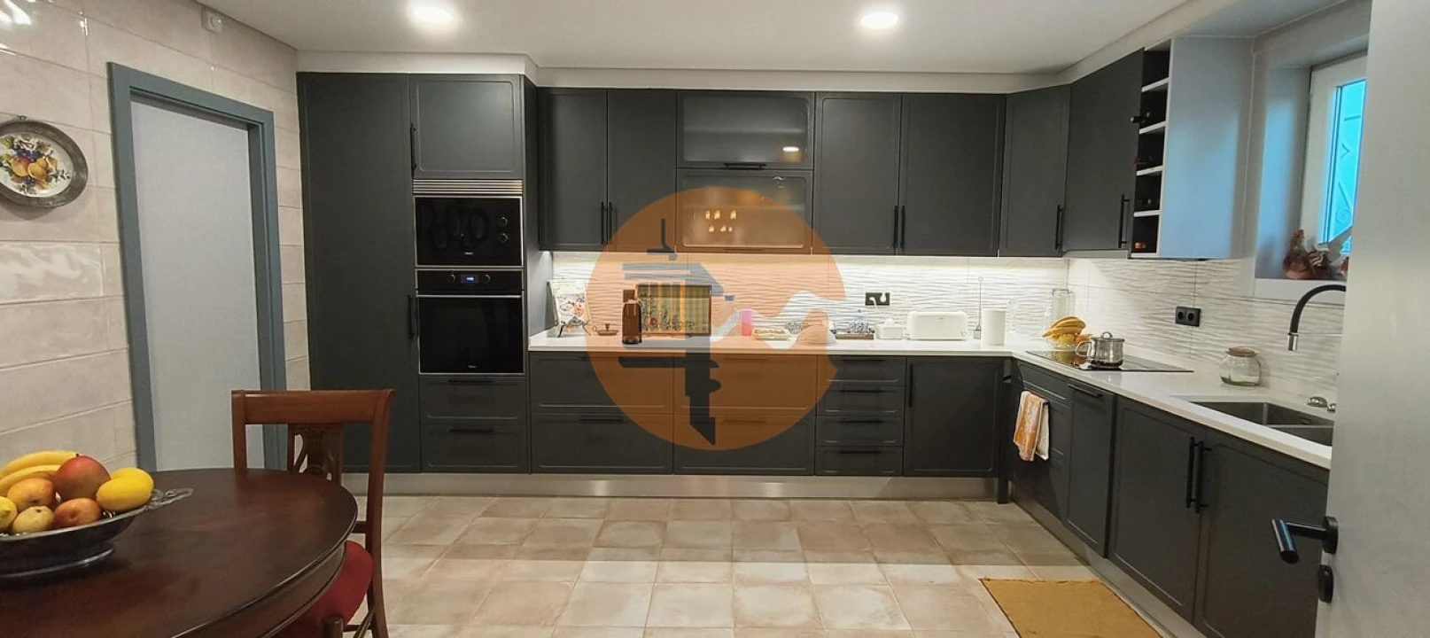 Moradia T5 para Venda em Loule (São Sebastião) Foto 25