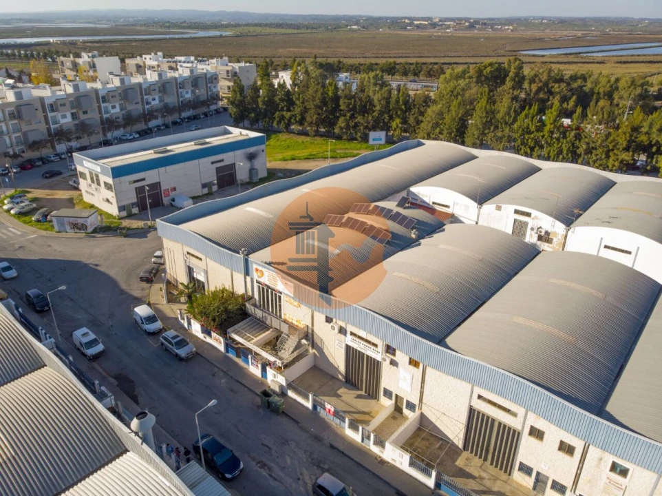 Armazém para Venda em Vila Real de Santo Antonio Foto 2