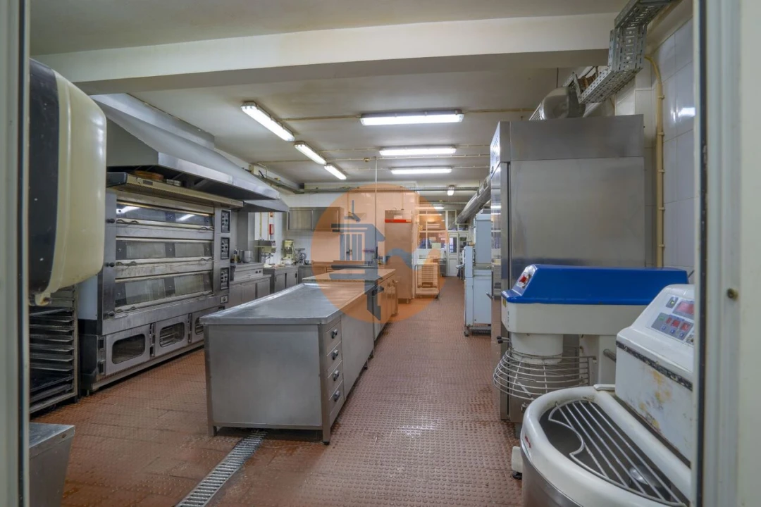 Armazém para Venda em Vila Real de Santo Antonio Foto 48