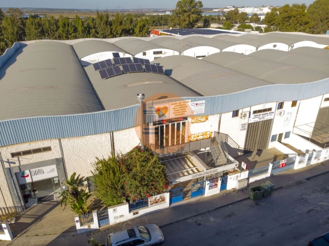 Armazém para Venda em Vila Real de Santo Antonio Foto 5