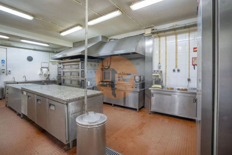 Armazém para Venda em Vila Real de Santo Antonio Foto 25