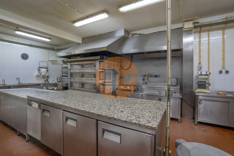 Armazém para Venda em Vila Real de Santo Antonio Foto 47