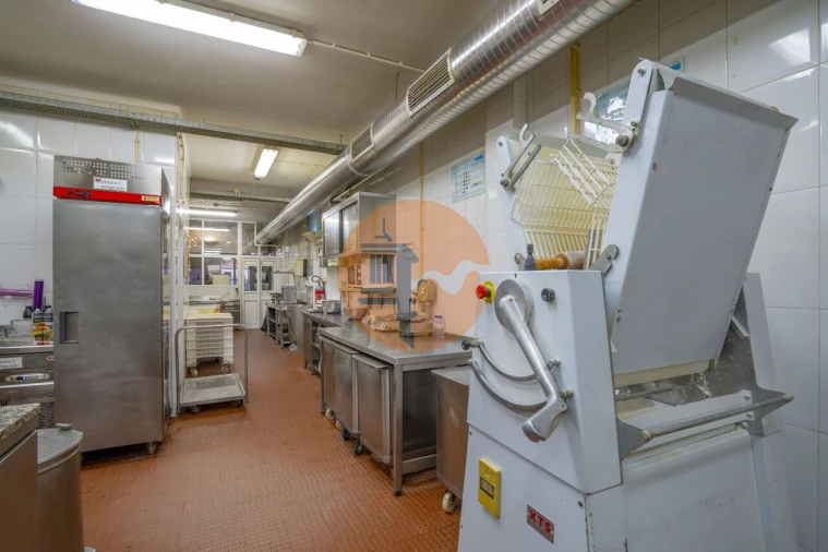 Armazém para Venda em Vila Real de Santo Antonio Foto 52