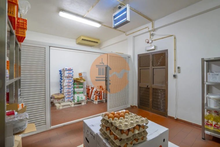 Armazém para Venda em Vila Real de Santo Antonio Foto 63