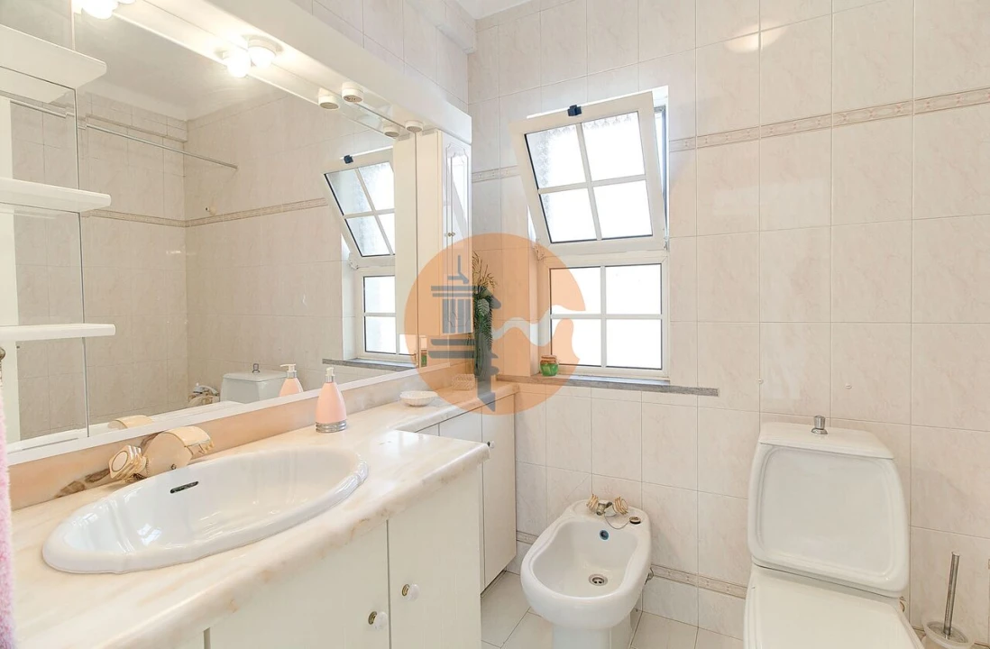 Moradia T4 para Venda em Altura Foto 41