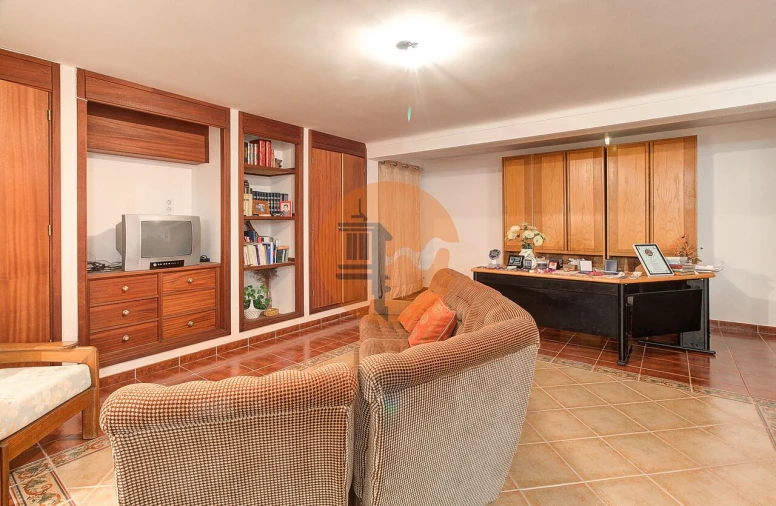 Moradia T4 para Venda em Altura Foto 26