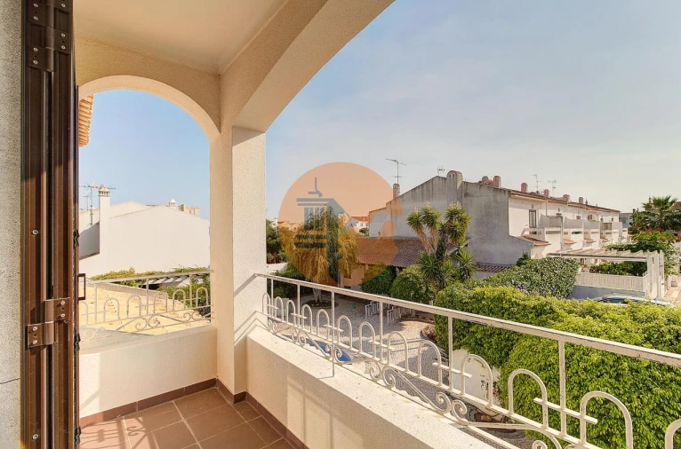 Moradia T4 para Venda em Altura Foto 39