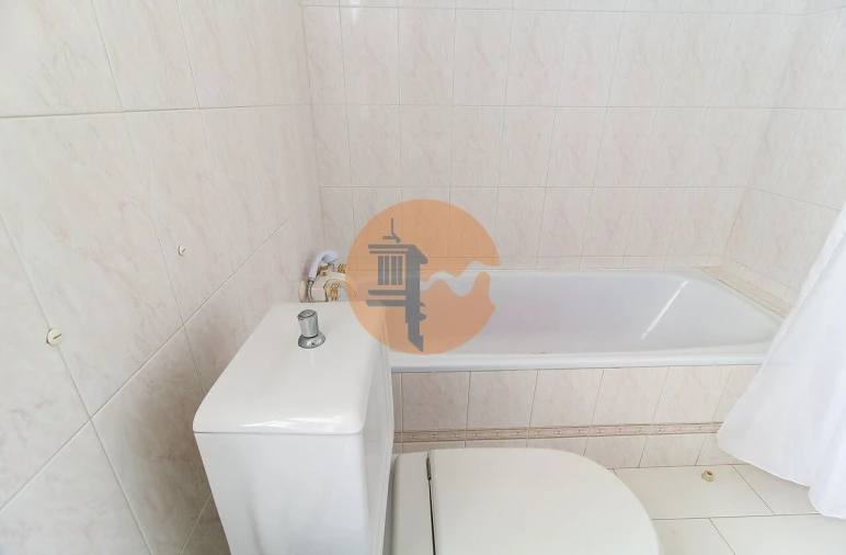 Moradia T4 para Venda em Altura Foto 40