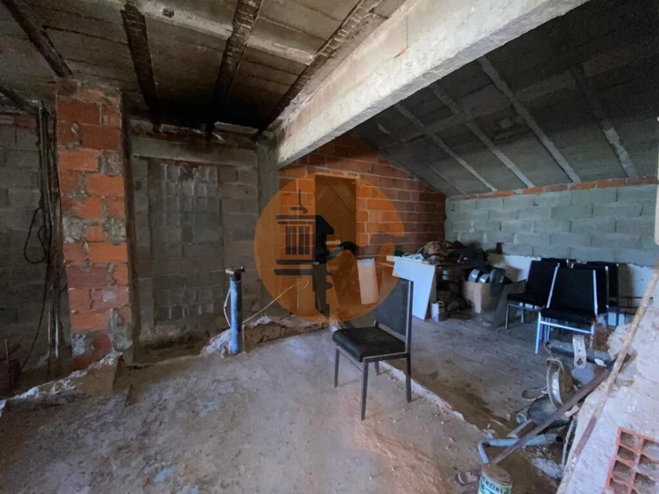 Moradia T2 para Venda em Santa Barbara de Nexe Foto 51