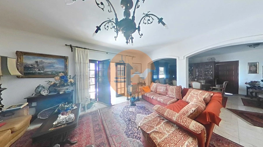 Moradia T2 para Venda em Santa Barbara de Nexe Foto 26