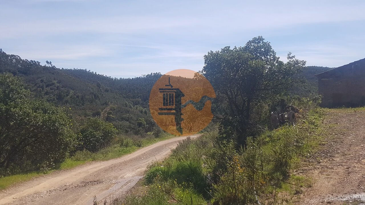 Terreno para Venda em Marmelete Foto 11